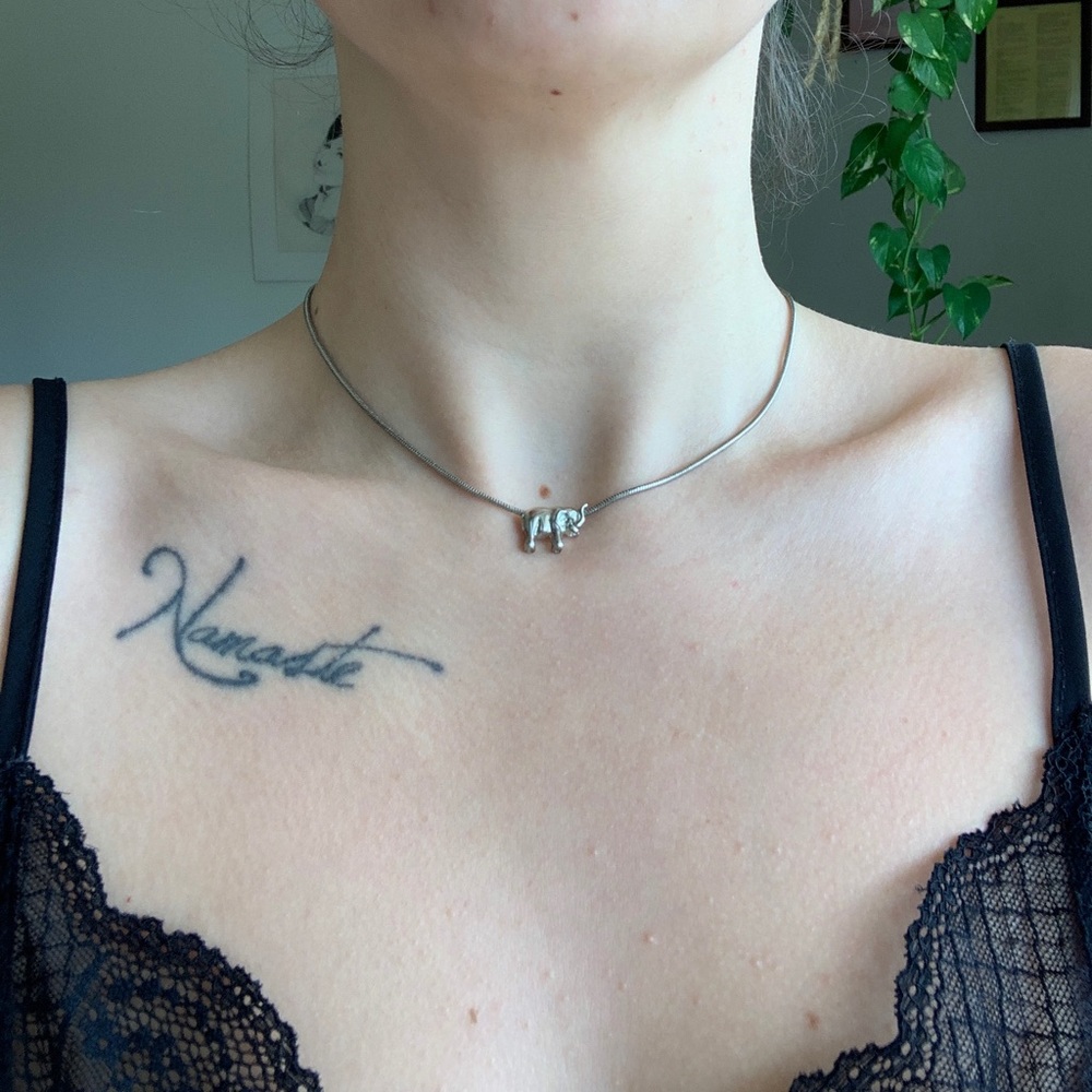💍 Silver Rhinoceros / Rhino Choker Necklace